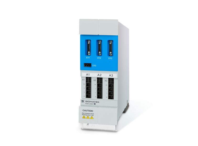 MDD 2100-DDD-03 - Drive Module con moduli I/O, HMI e PLC.